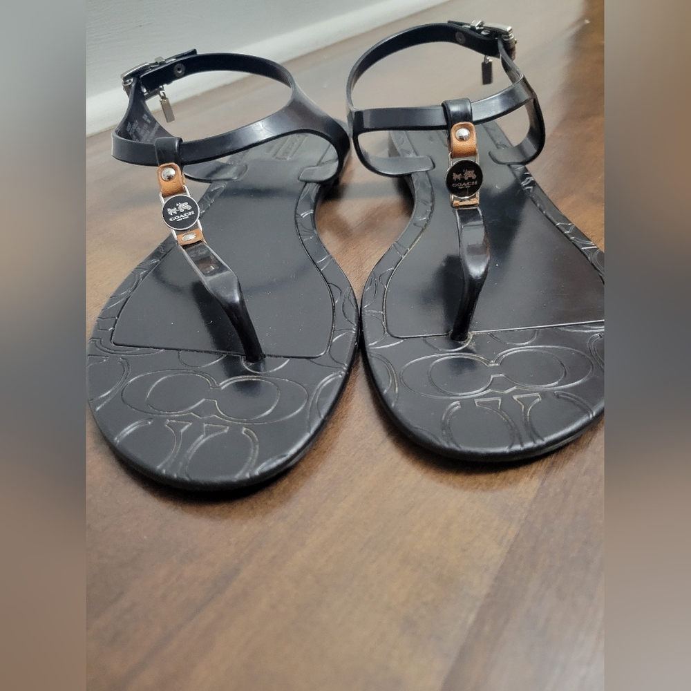 Coach Piccadilly Jelly Thong Ankle Strap Flip-Flops Sandals Black Gold Size 8 - Picture 3 of 11
